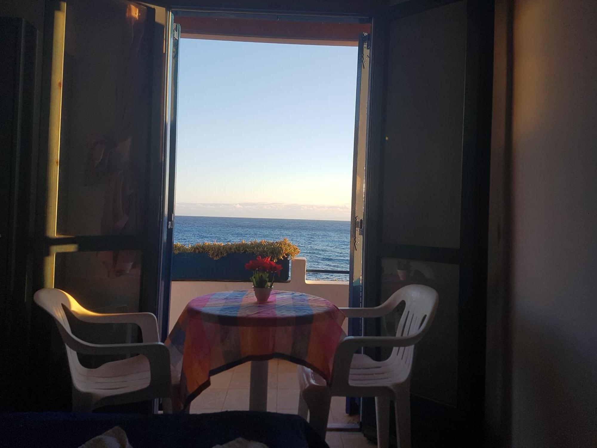 Taverna Akrogiali *