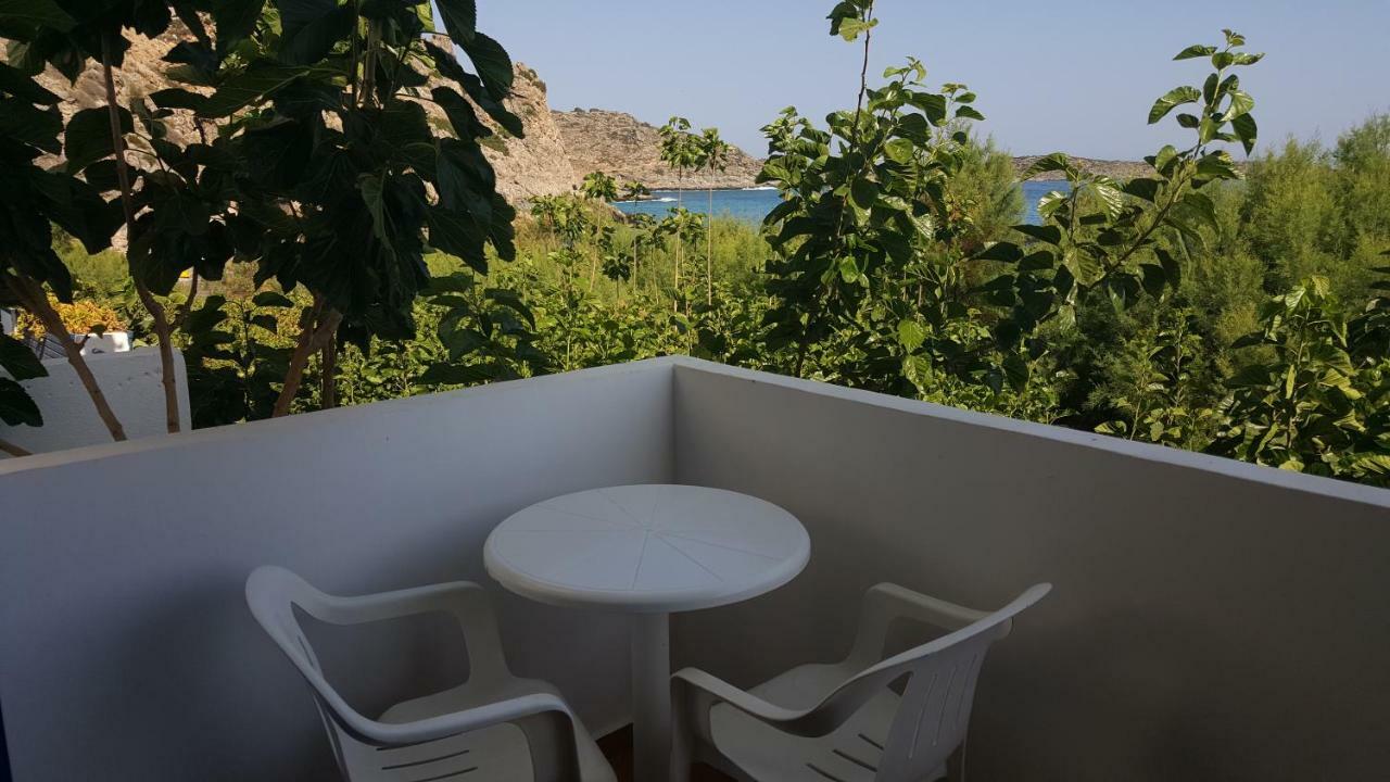 מלון Taverna Akrogiali
